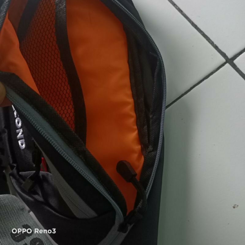 WAISTBAG PRIA 3SECOND THREE SECOND TAS SELEMPANG TAS PINGGANG PRIA DISTRO MURAH