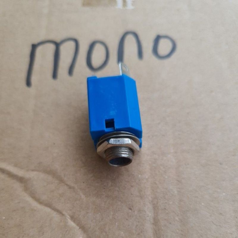 SOCKET MIC SOKET AKAI MONO HITAM/BIRU BIASA