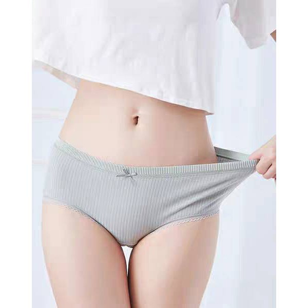 BEE - Celana Dalam Seamless Halus Cd Undies Pakaian Dalam Wanita 006