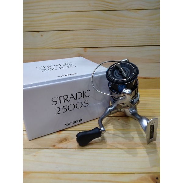 Reel Shimano Stradic 2500S FL NEW  2019