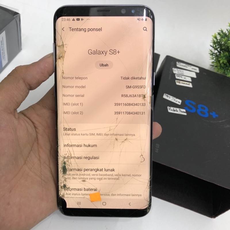 samsung s8 plus retak normal