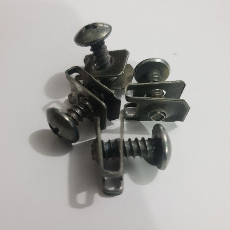 Baut Klip Body Yamaha Sekrup Cacing Batok Mio Fino Vega Kasar