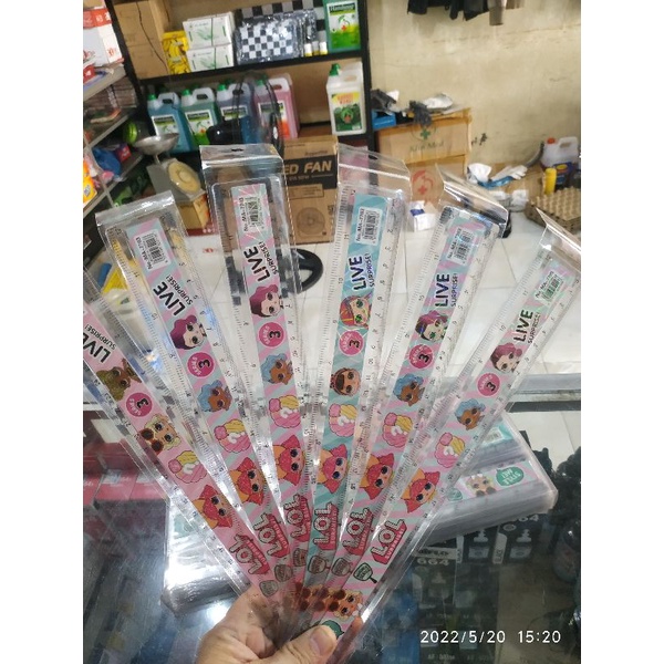 

Penggaris 30 cm per pc...