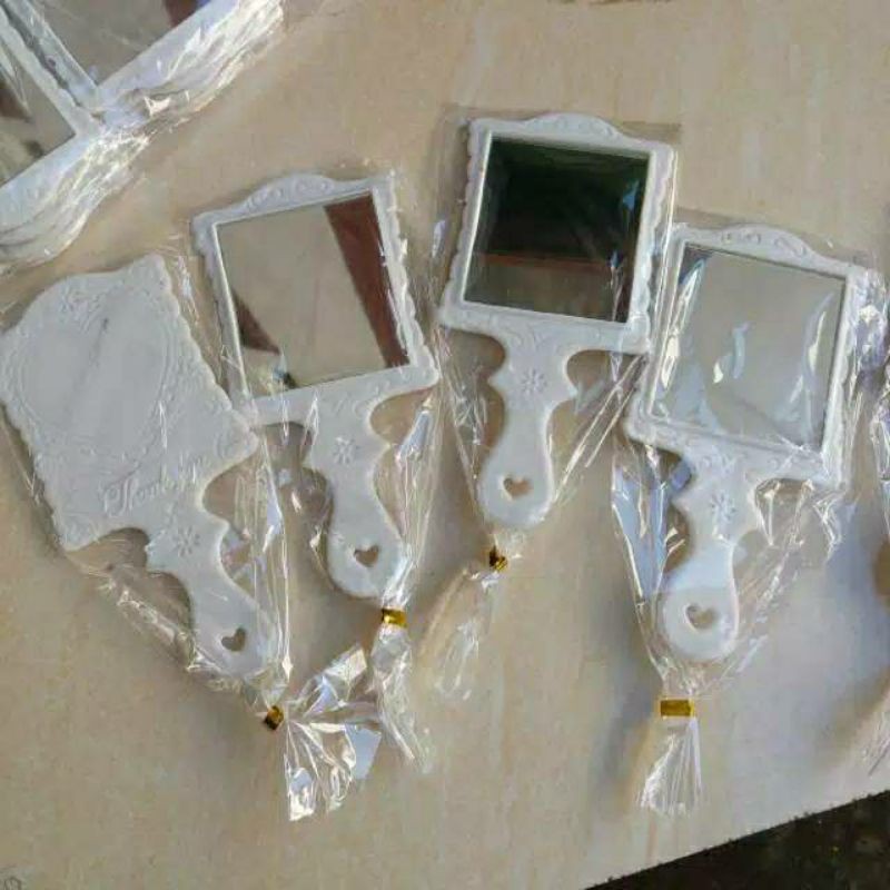 CERMIN GAGANG KOTAK PUTIH / CERMIN BULAT CANTIK