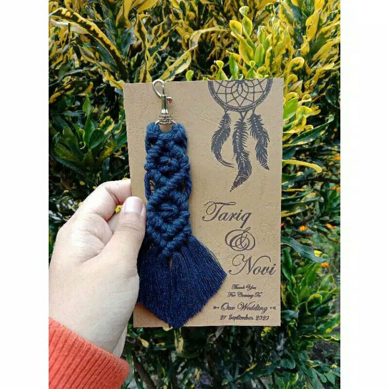 KEYCHAIN MACRAME /GANTUNGAN KUNCI/GANTUNGAN TAS/SOUVENIR/PERNIKAHAN/LAMARAN/KADO