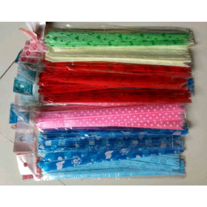 

Pita Serut kado 12 cm /15cm/ 18 cm/ 23 cm/32cm