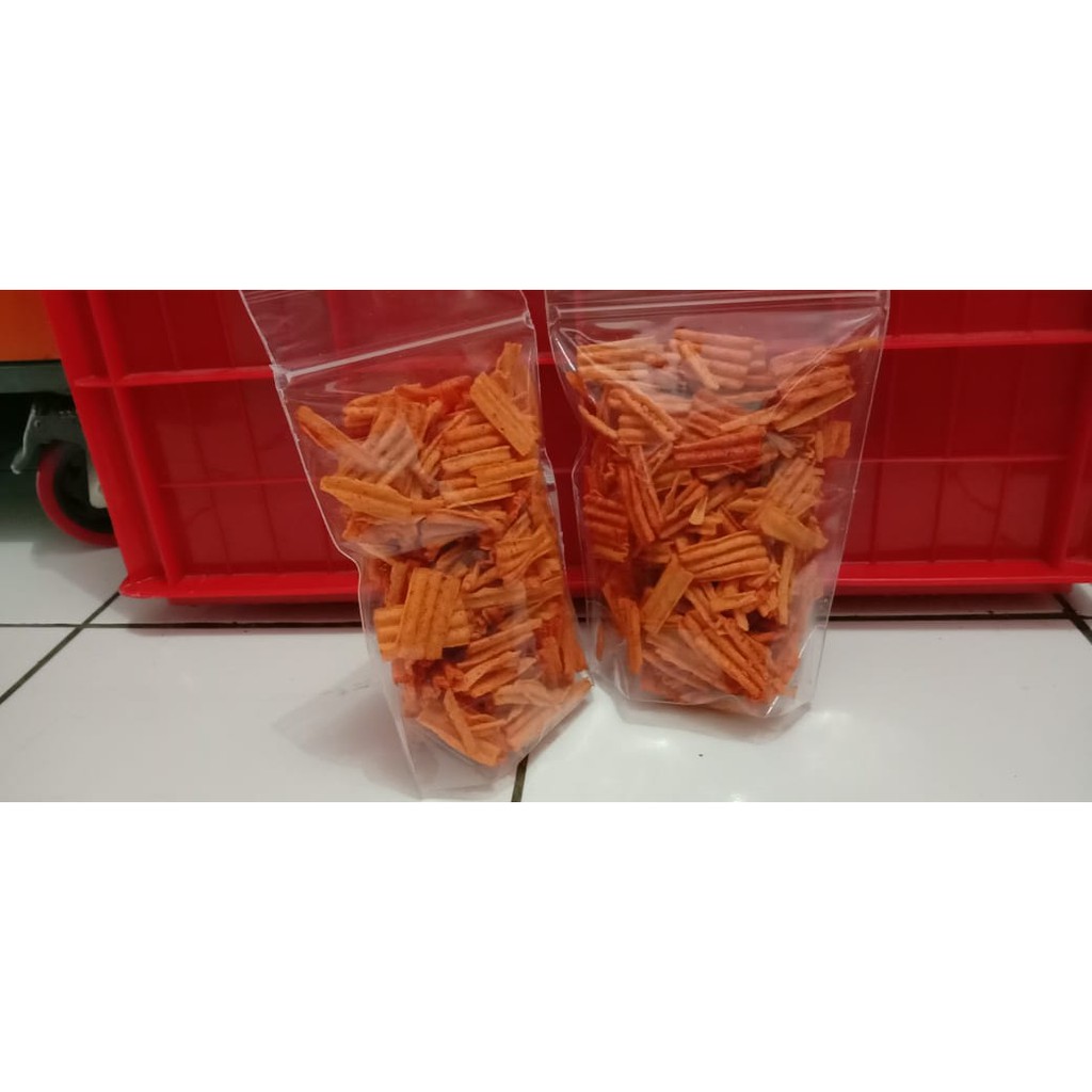 

KERIPIK KENTANG SISIR BALADO 100GR