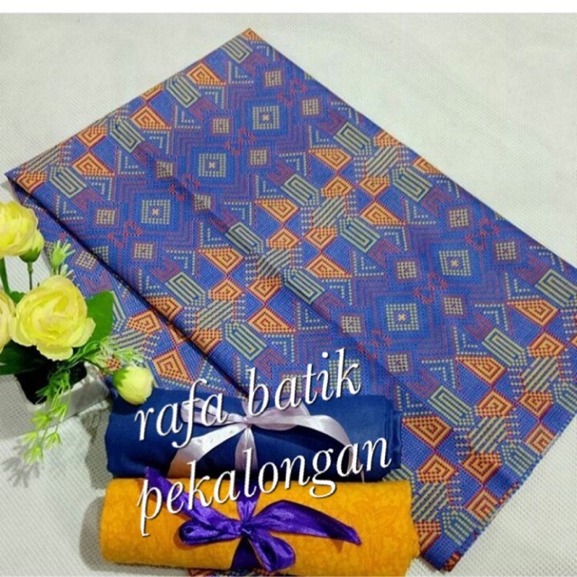 set kain batik dan embos