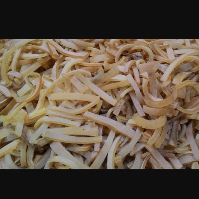 

Kerupuk rambak / kerupuk kulit sapi