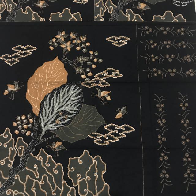 Kain batik motif daun