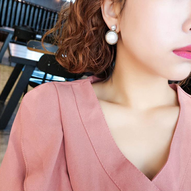 Gaya Korea Internet yang terkenal dan vintage anting-anting untuk wanita elegan besar dan kecil muti