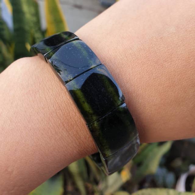 GELANG BLACK JADE DAN RING PERKASA