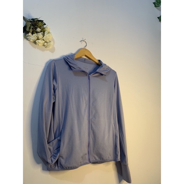 [THRIFT] Jaket Sports Uniqlo