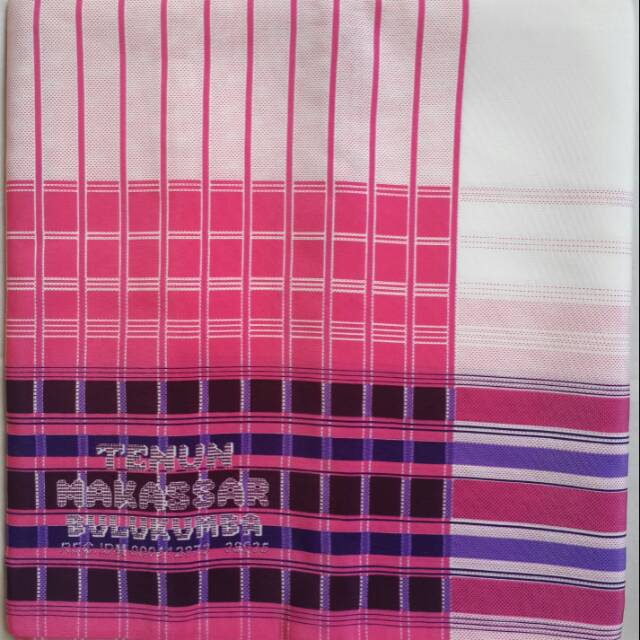 KAIN TENUN MAKASAR BULUKUMBA