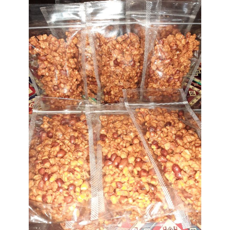 

KERING TEMPE KACANG PEDAS MANIS 500 GRAM