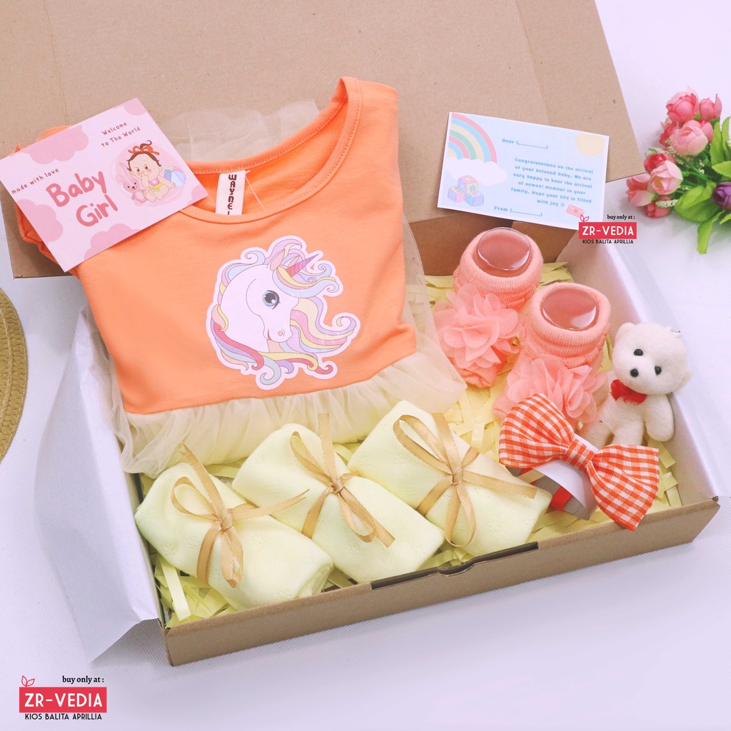 [PRINCESS] Hampers Baby Girl 0-18 Month / Hadiah Kado Lahiran Perempuan Baby Dres New Born Bulan
