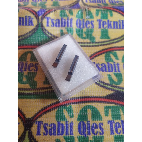 

insert Gruffing pahat Bubut potong Diamond PCD pisau bubut potong PCD Tebal 3mm