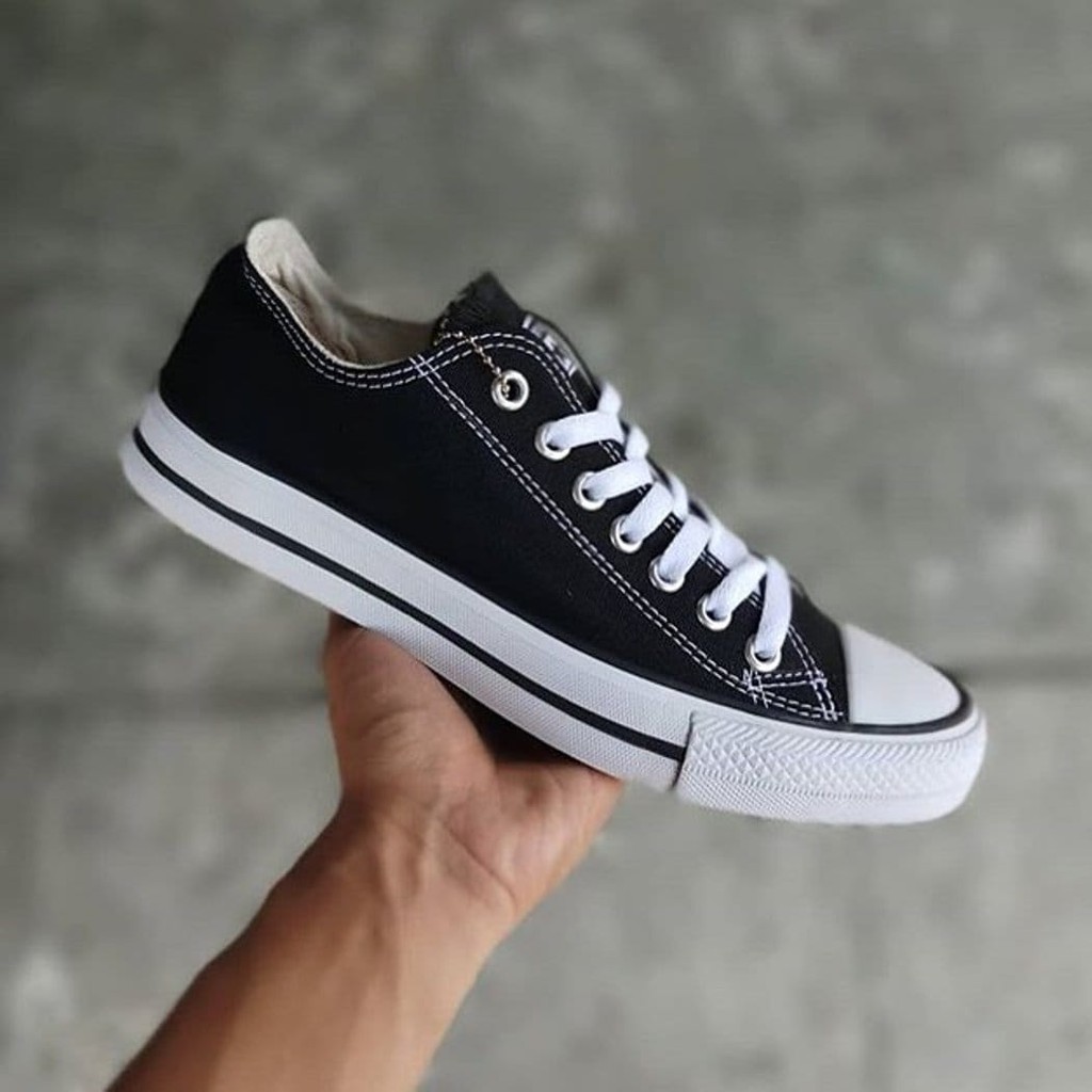 koleksi sepatu converse all star