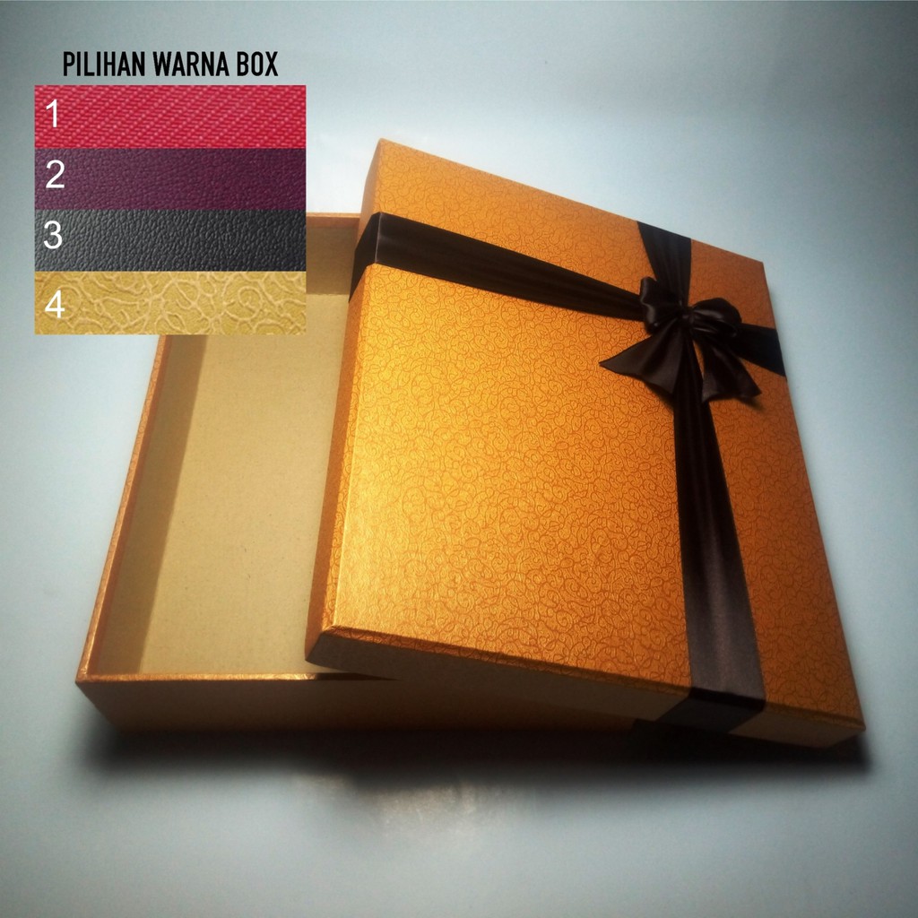 

Hardbox 30x25x10 Kotak Kado Gift Box Hampers Bridesmaid Custom Premium Grosir