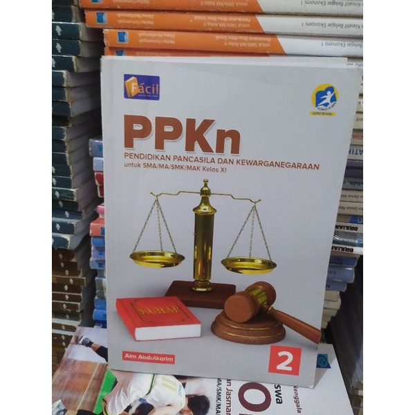 PPKn Pendidikan Pancasila dan kewarganegaraan untuk SMA kelas 11 facil