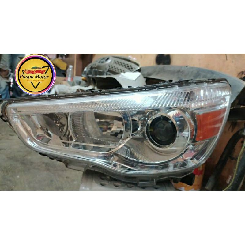 headlamp mitsubishi outlander