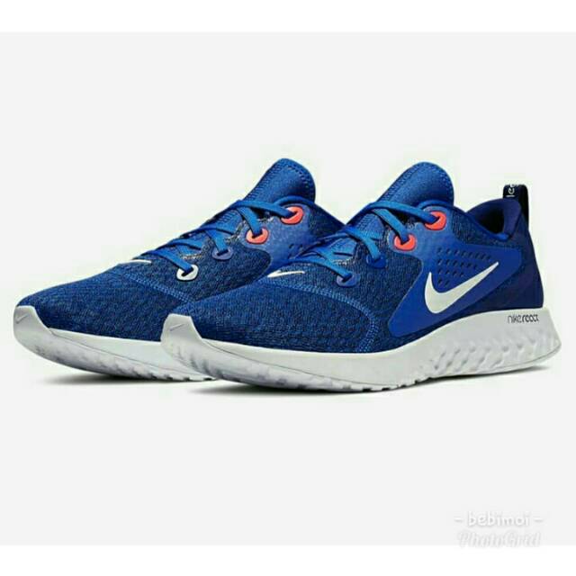 Sepatu Nike Legend React