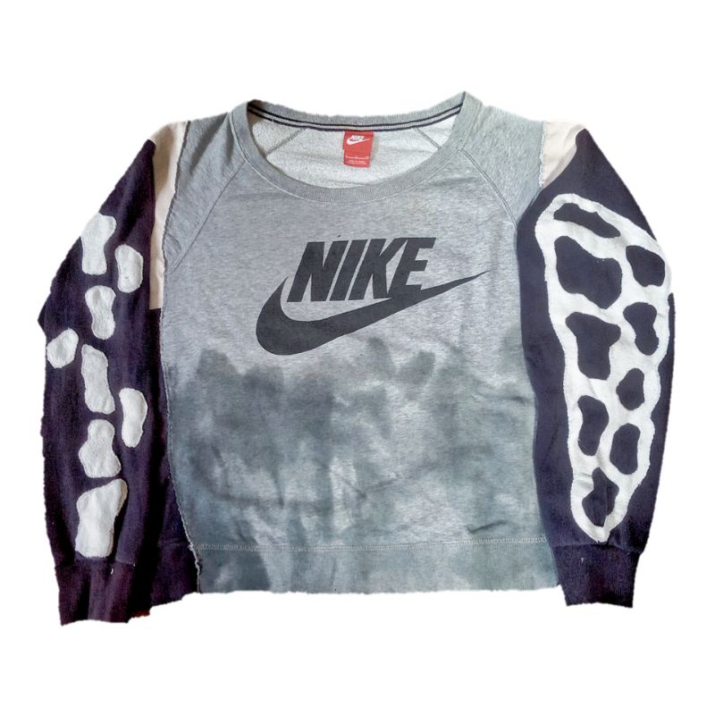 Crewneck Reworked Nike "The Holes" (Hoodie upcycle"