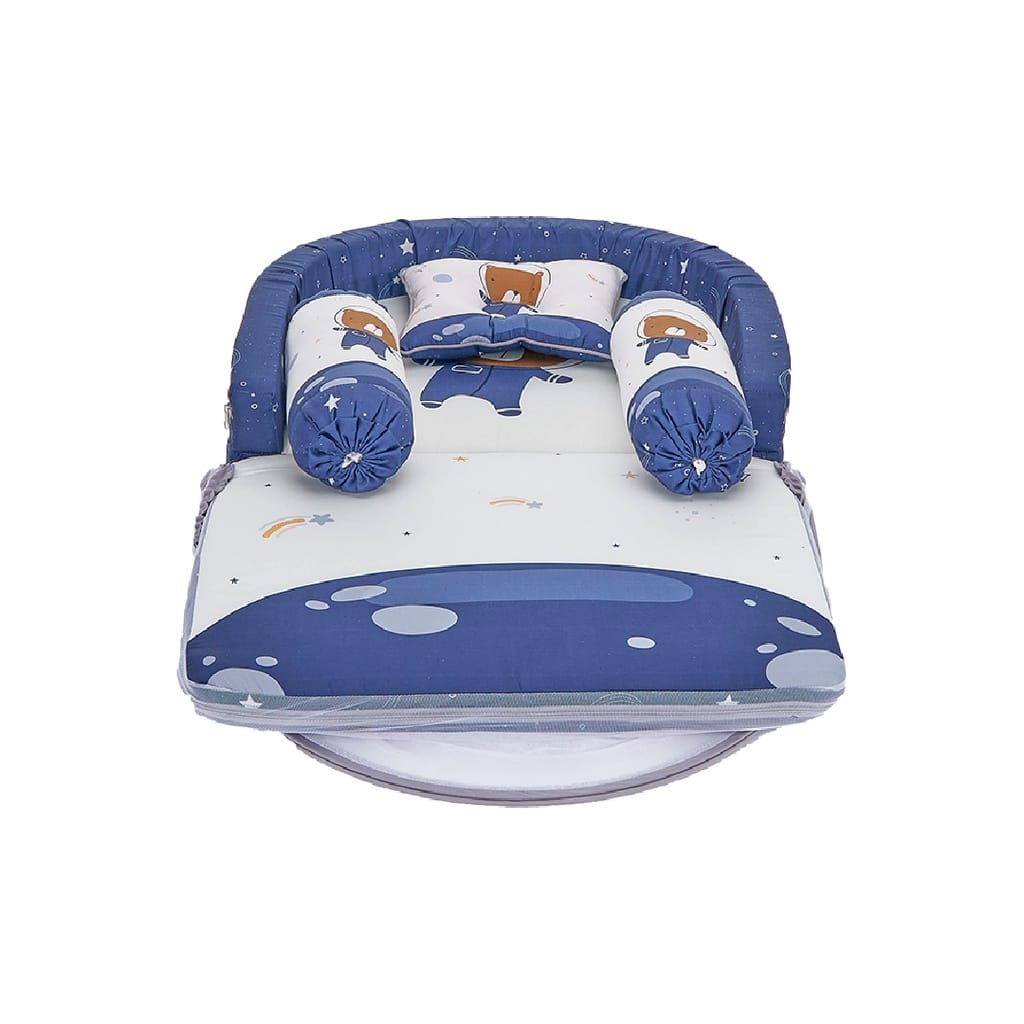 [2 Kg] Vee &amp; Mee Kasur Bayi Lipat Bumper Anti Bakteri + Kelambu Astronaut Bear Series -  VMK 1040