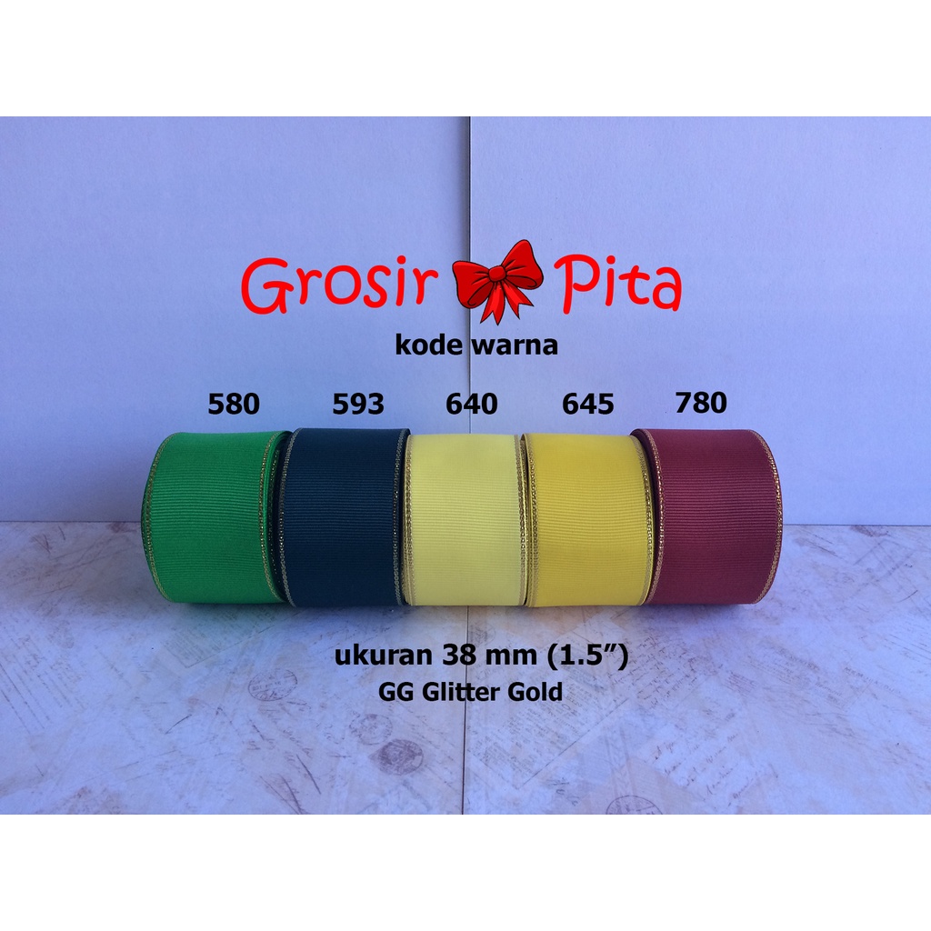 

(25 yard) Pita Grosgrain Glitter Gold ukuran 3,8 cm (1-1/2″) pg 5 | Pita Premium | Toko Bahan Craft | Grosir Pita