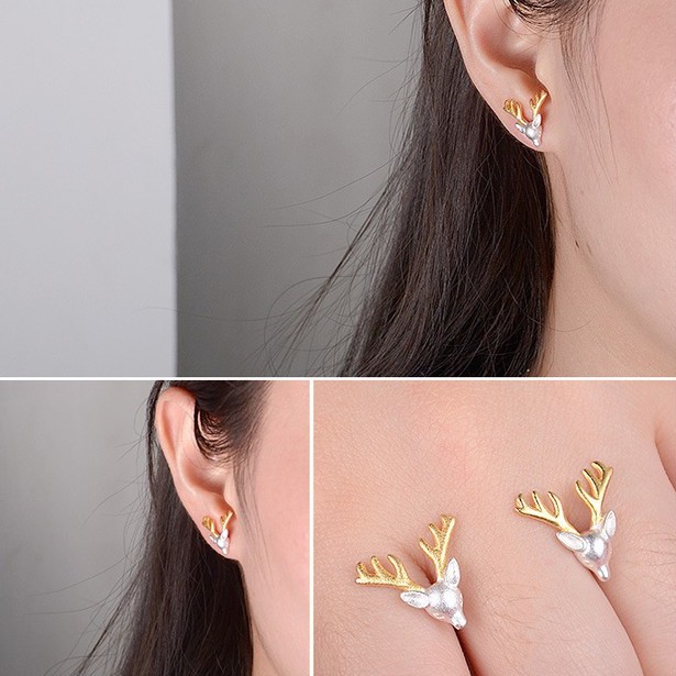 Anting Stud Desain Kepala Rusa Snowflake Aksen Berlian Untuk Natal