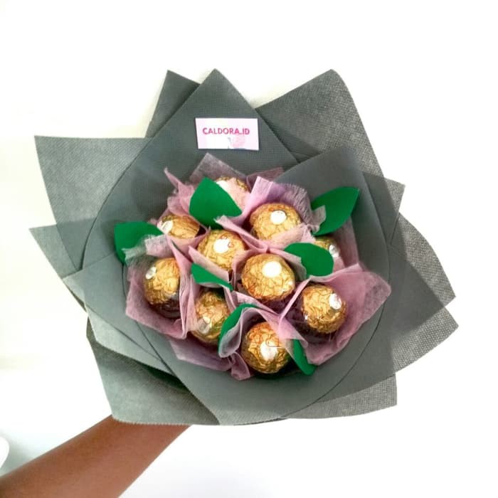 

FERRERO ROCHER snack bouquet 15pcs