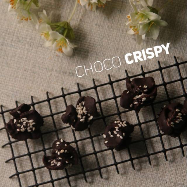 

Kue Kering Choco Crispy Home Made Roombutter Cookies Lebaran, Natal, Tahun Baru, Imlek, Kado Parcel