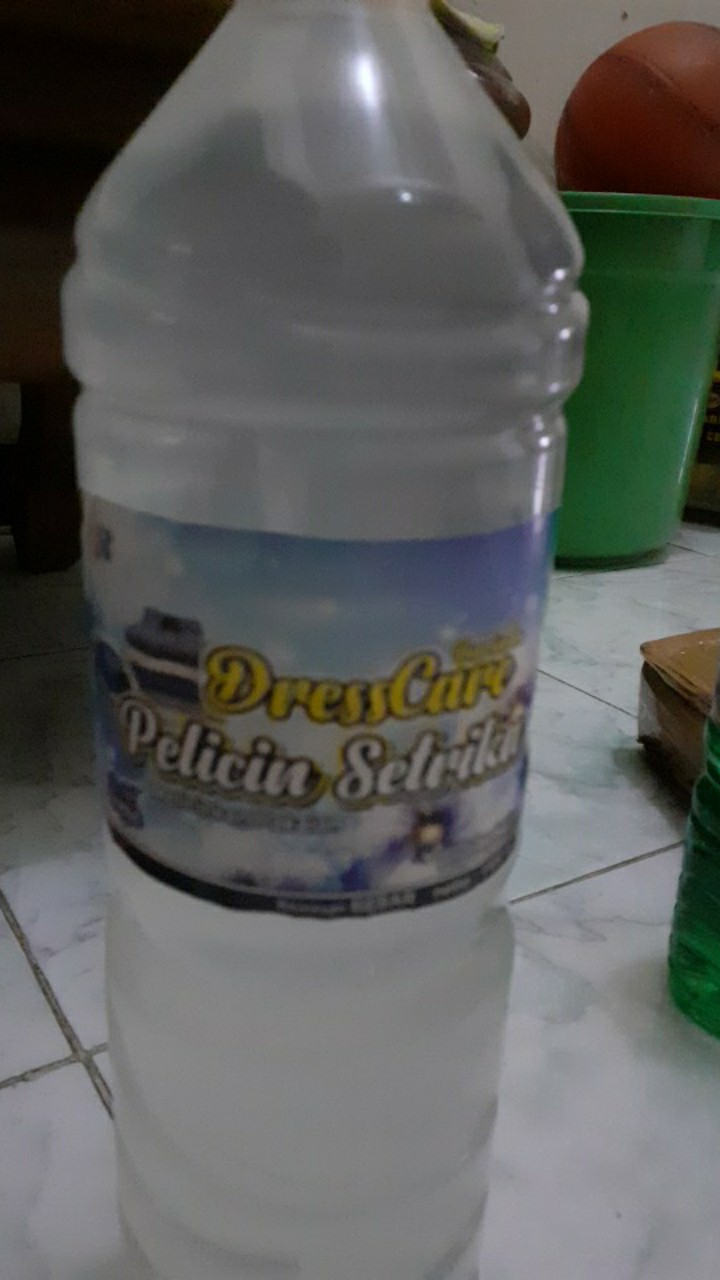 Pelicin Pakaian 1,5 Liter Pelicin Setrika Laundry