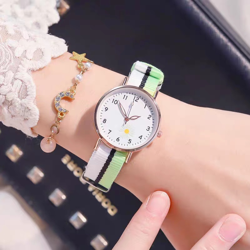 Jam Tangan Analog Wanita Gaya Korea Strap Canvas Warna-Warni Dial Bulat Motif Bunga Daisy