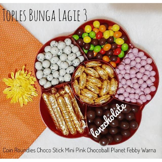 

Coklat Lagie Toples Bunga 3