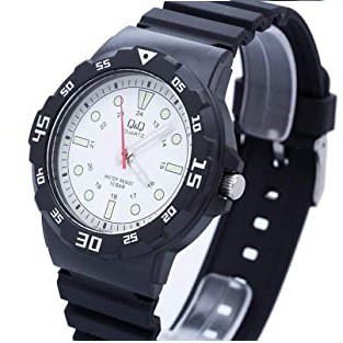 QQ QNQ Q&amp;Q Original Jam Tangan Pria Analog - qq VR18 Series ori - Straps Rubber Hitam Anti Air