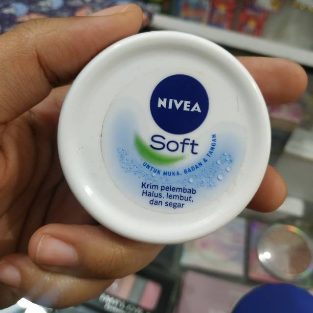 nivea soft 25ml