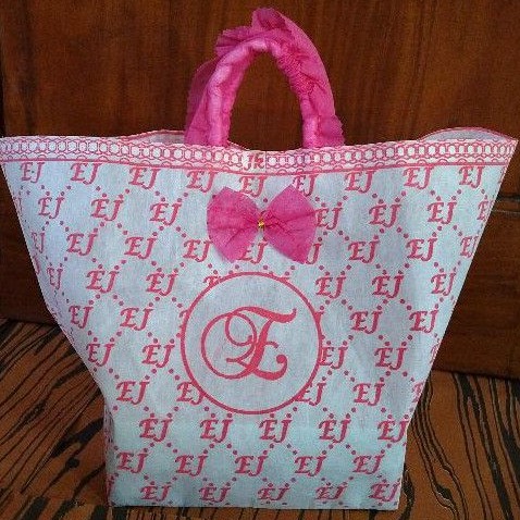 Tas hajatan kibir 22