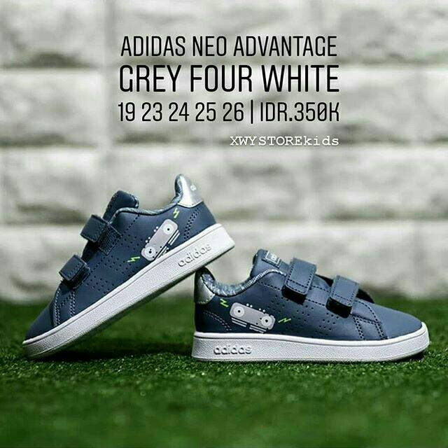 adidas advantage grey