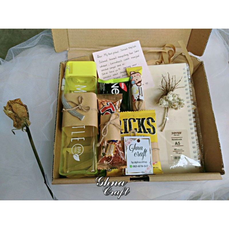 

Hampers Box Rustic Tema Vintage Snack Bottle note book gift birthday