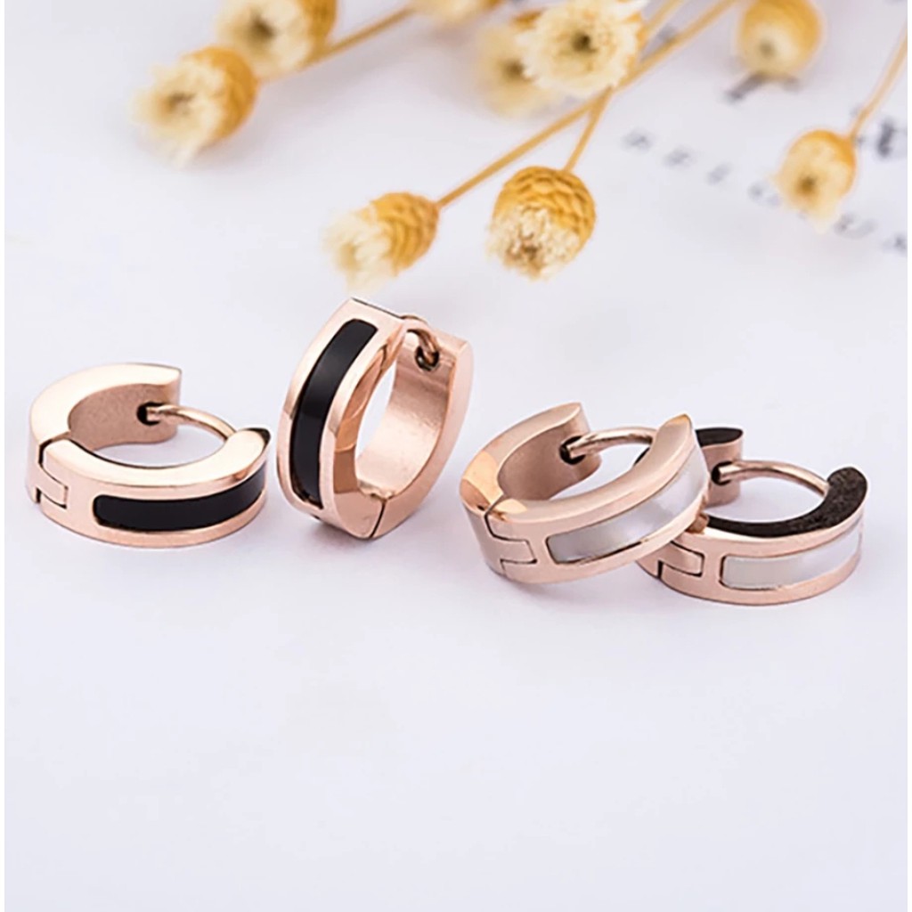 Anting Jepit Titanium Hitam/Putih Round Hoop Shell Warna Stell Rose Gold, Gold dan Silver