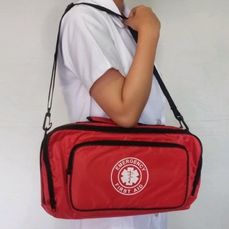 tas selempang p3k / tas slempang p3k / first aid kit