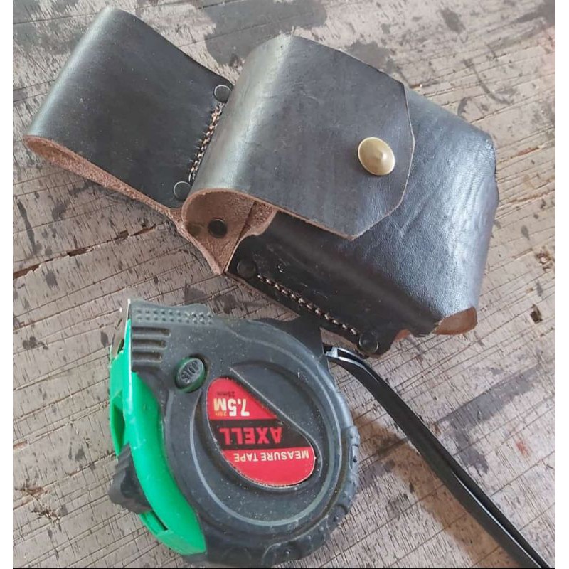 Sarung meteran bahan kulit