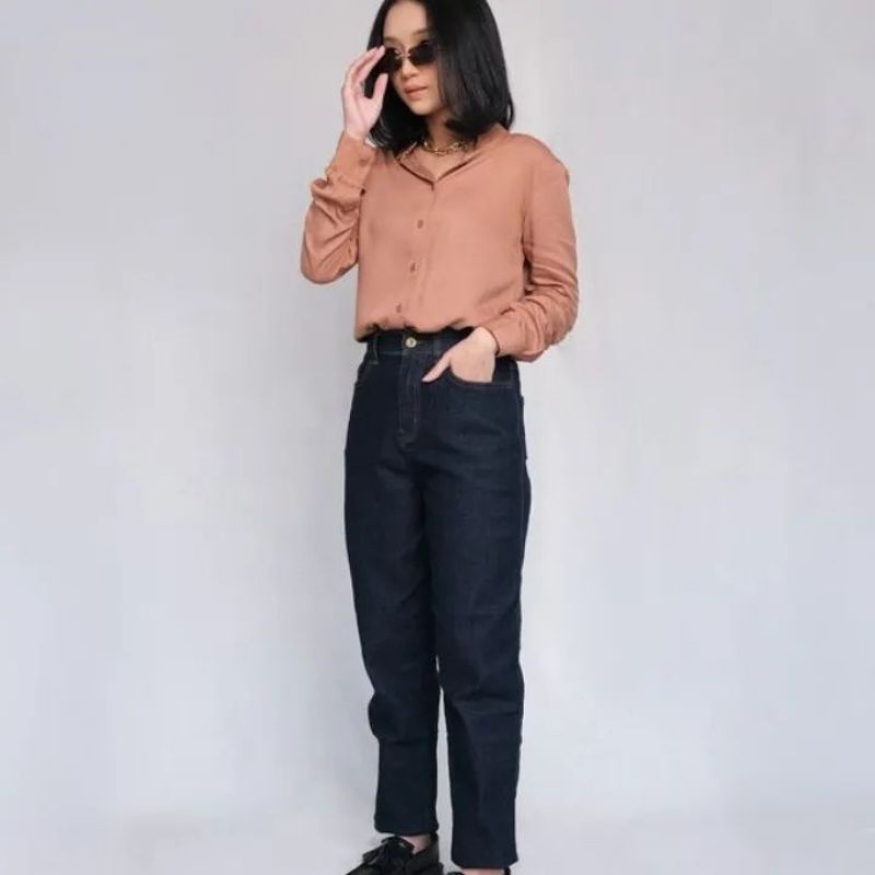 Mom Jeans Thenblank/Isyana Sarasvati jeans