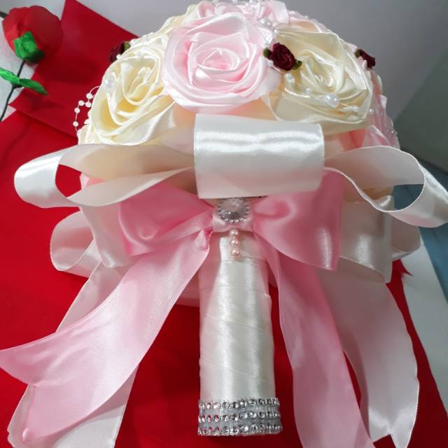Buket satin/buket wedding/buket nikah