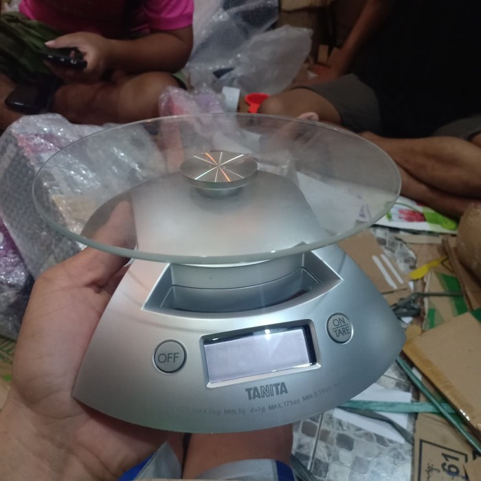 TANITA KD 403 / KD403 TIMBANGAN DIGITAL KUE DAPUR KACA 5KG TERMURAH