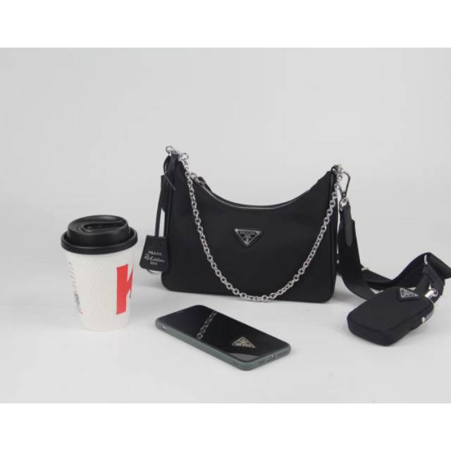 Prada2005Nylon Shoulder Bag