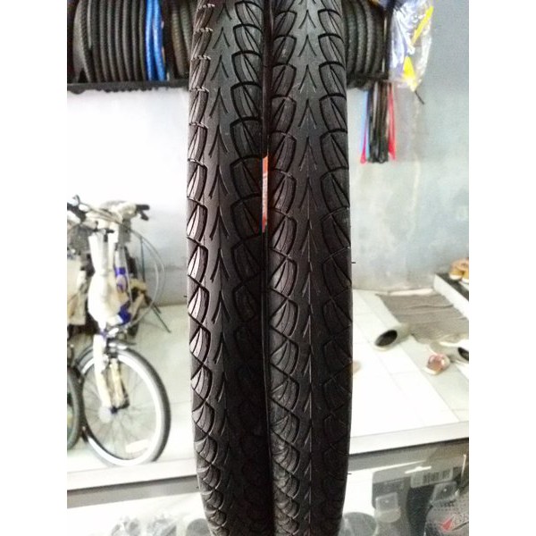 maxxis gypsy 26