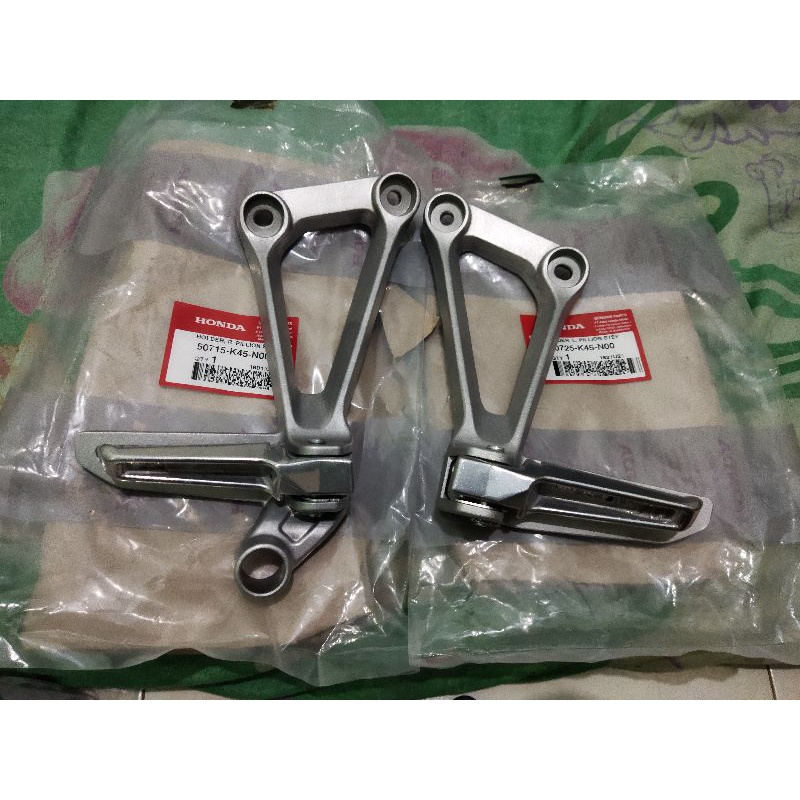 Holder Pillion Step Footstep Postep CB150R CBR K45 Lokal