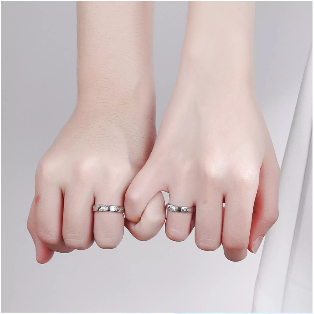 2pcs Cincin Zircon Silver Plated Desain Hati Forever Gaya Klasik Untuk Pria Dan Wanita